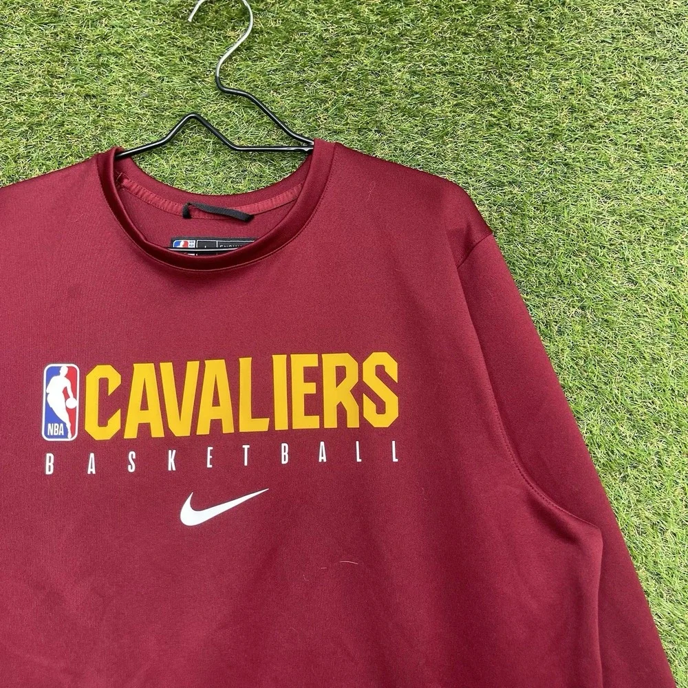 Cleveland Cavaliers Nike Sweatshirt Mens Large NBA Warm Up Crewneck Engineered